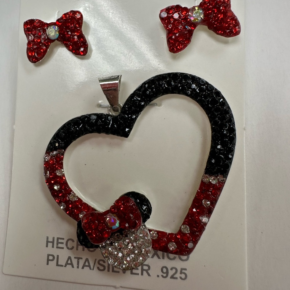 Set Earrings & Pendant